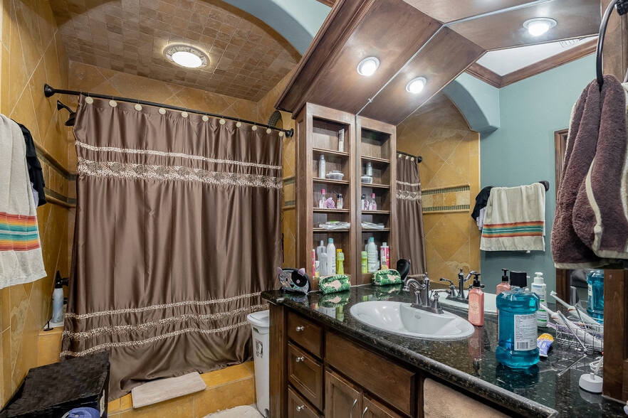 More Photos Of 3005 Houston Hwy, Victoria Hotel For Sale