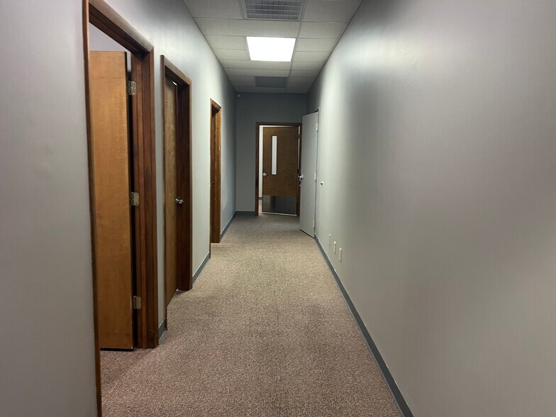 More Photos Of 232 N Main St, Marysville Office For Lease