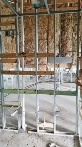 More Photos Of 4207 67, Bradenton Assisted Living For Sale