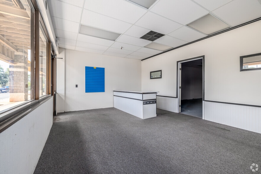 More Photos Of 4901 E Silver Springs Blvd, Ocala Unknown For Lease