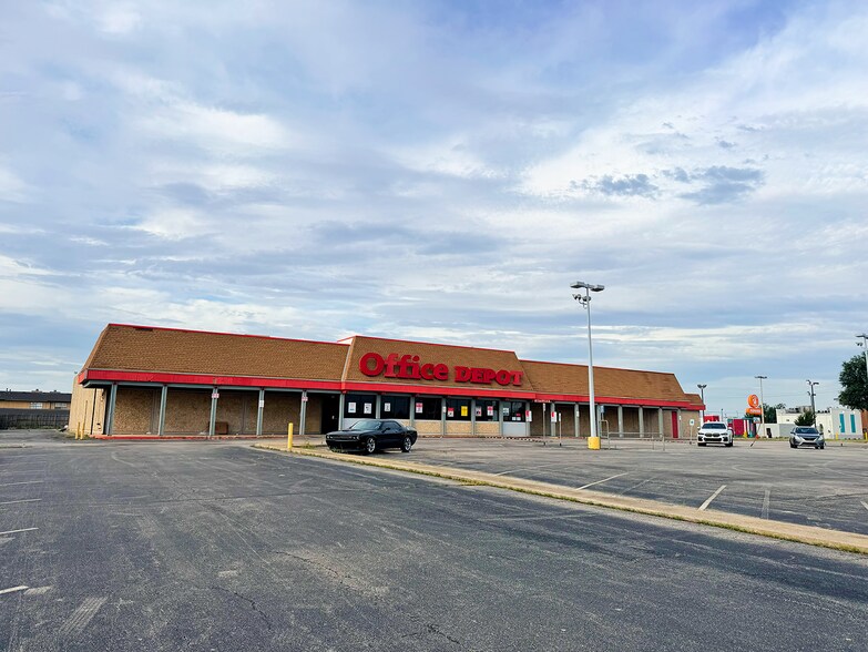 Primary Photo Of 820 W I 240 Service Rd, Oklahoma City Freestanding For Lease