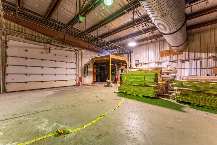 More Photos Of 4097 53 Hwy, Eveleth Manufacturing For Sale