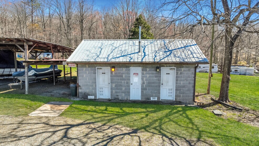 More Photos Of 5625 Smith Mountain Rd, Penhook Land For Sale