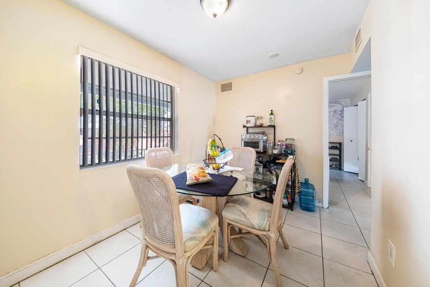 More Photos Of 2221 NW 58th Ave, Lauderhill Apartments For Sale