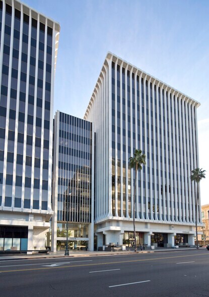 More Photos Of 9100 Wilshire Blvd, Beverly Hills Office For Lease