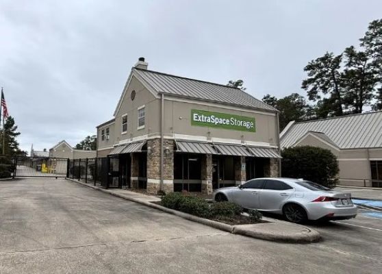 More Photos Of 502-880 Kingwood Dr, Humble Unknown For Lease
