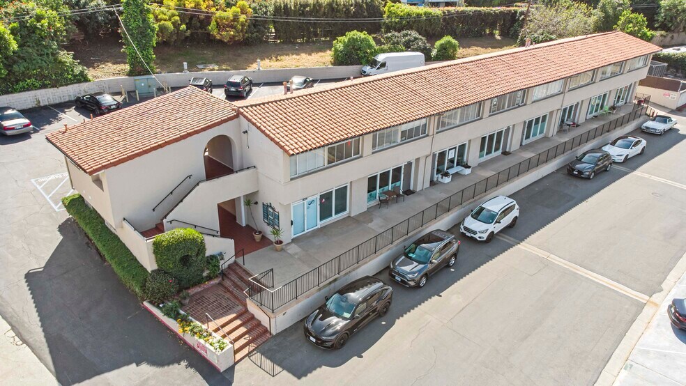 More Photos Of 316-348 Tejon Pl, Palos Verdes Estates Storefront Retail Office For Sale