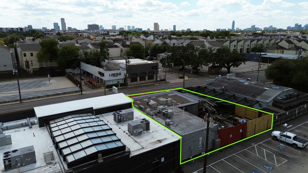 More Photos Of 5110 Washington Ave, Houston Storefront For Lease