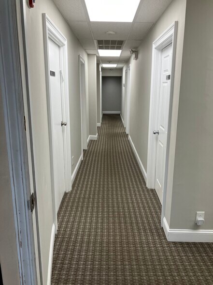 More Photos Of 131 Main St, East Rockaway General Retail For Sale