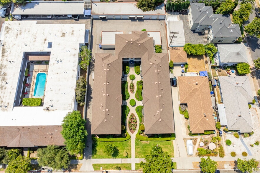 More Photos Of 1458 E Wilson Ave, Glendale Apartments For Sale