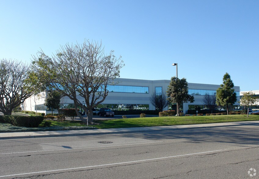 Primary Photo Of 301 N Rice Ave, Oxnard Manufacturing For Lease