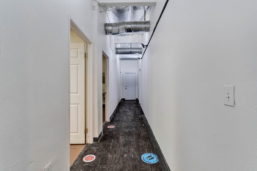 More Photos Of 56300 29 Palms Hwy, Yucca Valley Medical For Sale