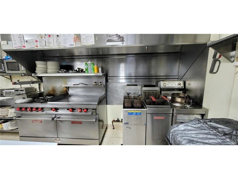 More Photos Of 6501 School St N, Finlayson Restaurant For Sale