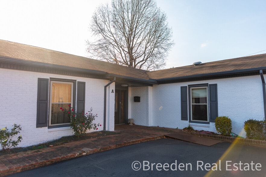 More Photos Of 204 E McDowell St, Morganton Office For Lease