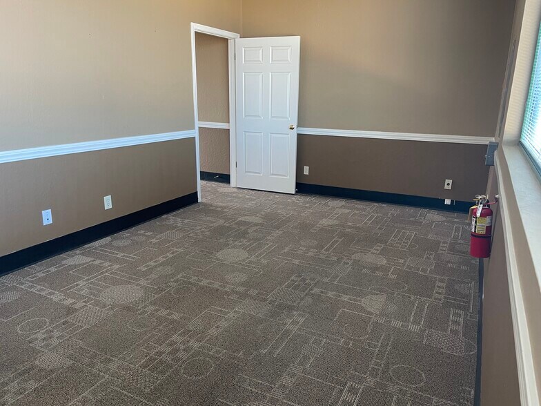 More Photos Of 1230-1360 1st St, Gilroy Unknown For Sale