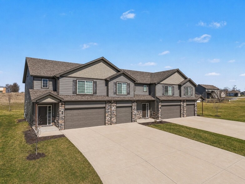 Primary Photo Of Shale Ct, Grain Valley Apartments For Sale