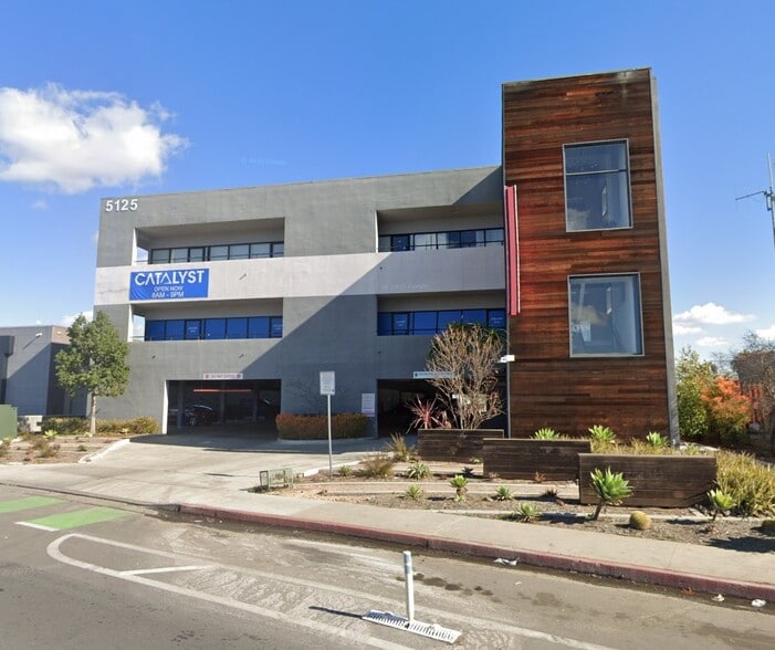 More Photos Of 5125 Convoy St, San Diego Office For Lease