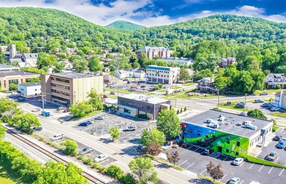 More Photos Of 301 McClanahan St SW, Roanoke Office For Lease
