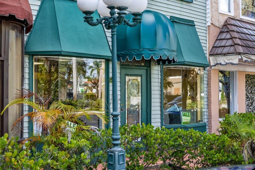 More Photos Of 4066 Broward Blvd, Fort Lauderdale Storefront Retail Office For Lease