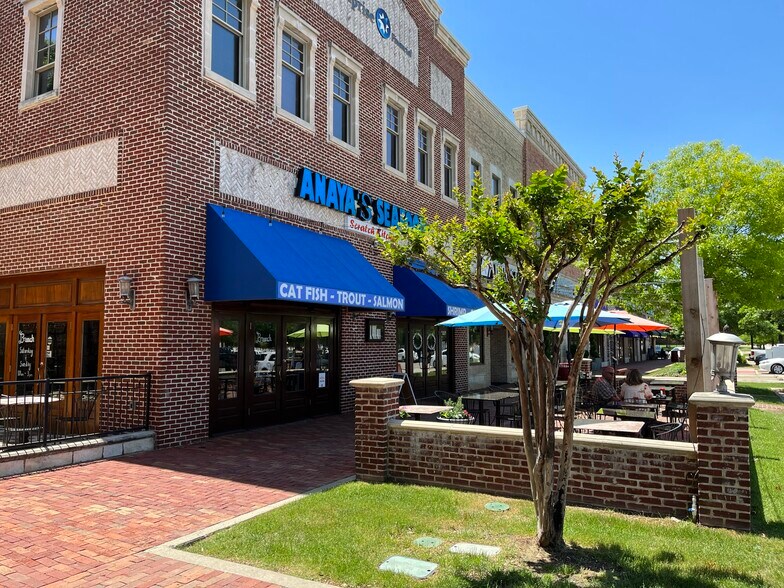 More Photos Of 3600 Shire Blvd, Richardson Unknown For Lease