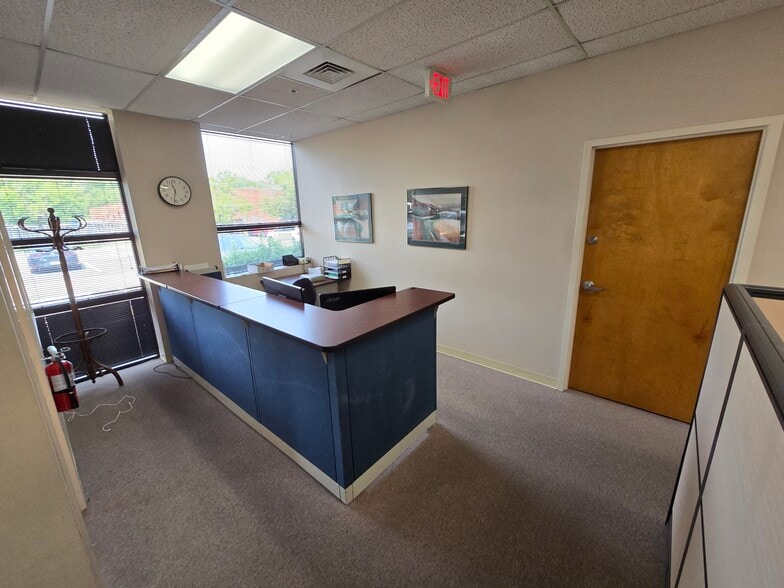 More Photos Of 8227 Cloverleaf Dr, Millersville Light Manufacturing For Sale