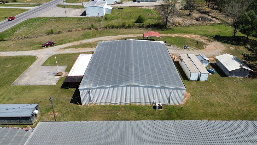 More Photos Of 5181 US Highway 78 W, Oxford Industrial For Sale