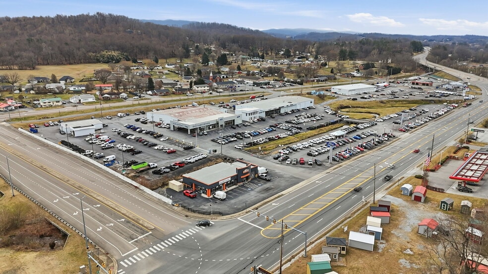 More Photos Of 2214 W Elk Ave, Elizabethton Auto Dealership For Sale