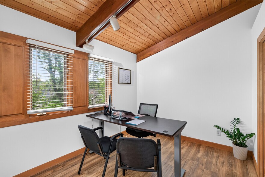 More Photos Of 14565-14579 Grand Ave S, Burnsville Office For Sale