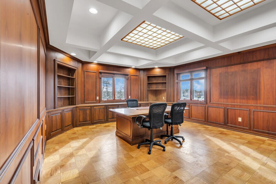 More Photos Of 1 Dag Hammarskjold Blvd, Howell Medical For Lease