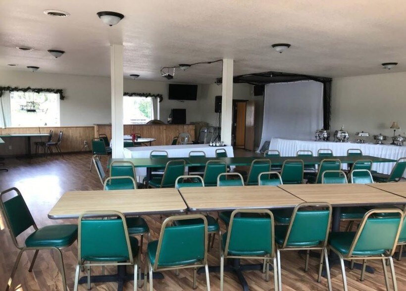 More Photos Of 201 E Nokomis St, Osakis Bar For Sale