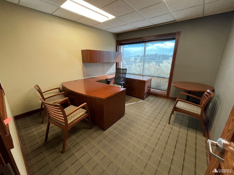 More Photos Of 1520 E Mulberry St, Fort Collins Office For Sale