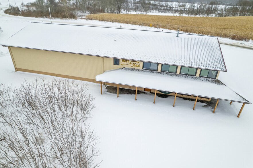 More Photos Of 13520 Currier Sardinia Rd, Chaffee General Retail For Sale