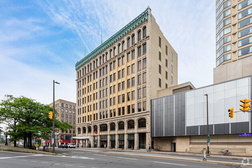 More Photos Of 10 Rideau St, Ottawa Office For Lease