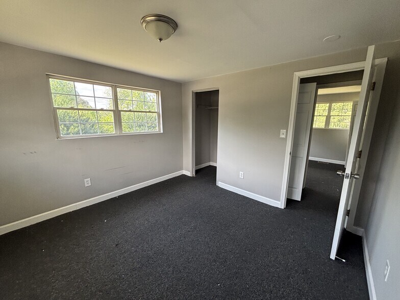 More Photos Of 15488 Mount Calvert Rd, Upper Marlboro Apartments For Sale