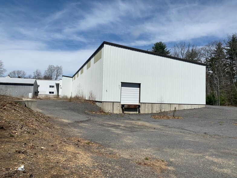 More Photos Of 642 Patriots Rd, Templeton Warehouse For Sale