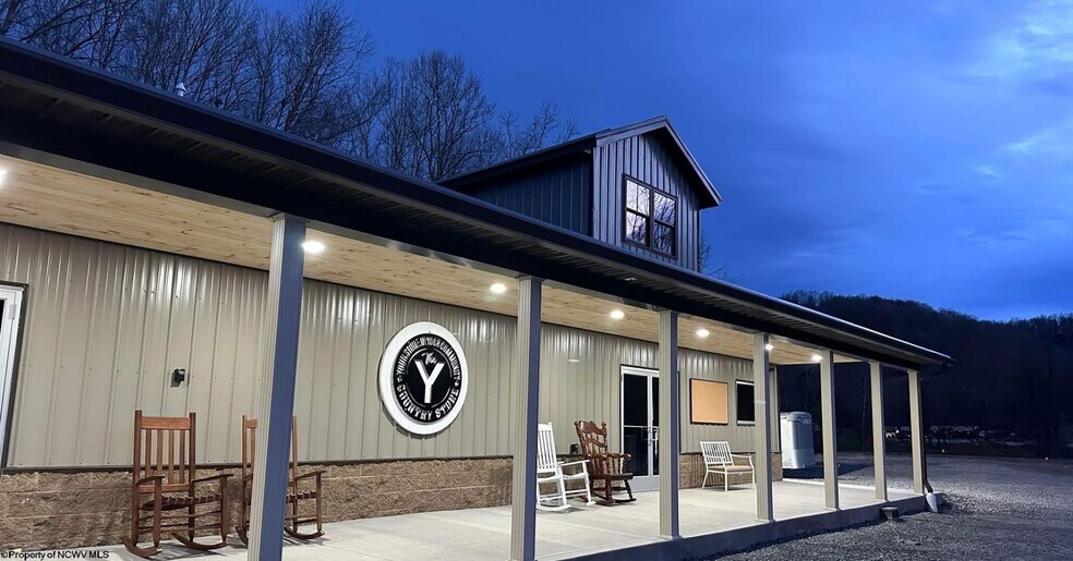 Primary Photo Of 20165 S US-19 Hwy, Walkersville Convenience Store For Sale