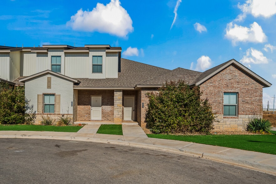 More Photos Of 2602 135th St, Lubbock Apartments For Sale