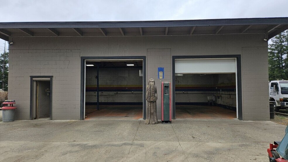 Primary Photo Of 25601 Washington 3, Belfair Warehouse For Lease