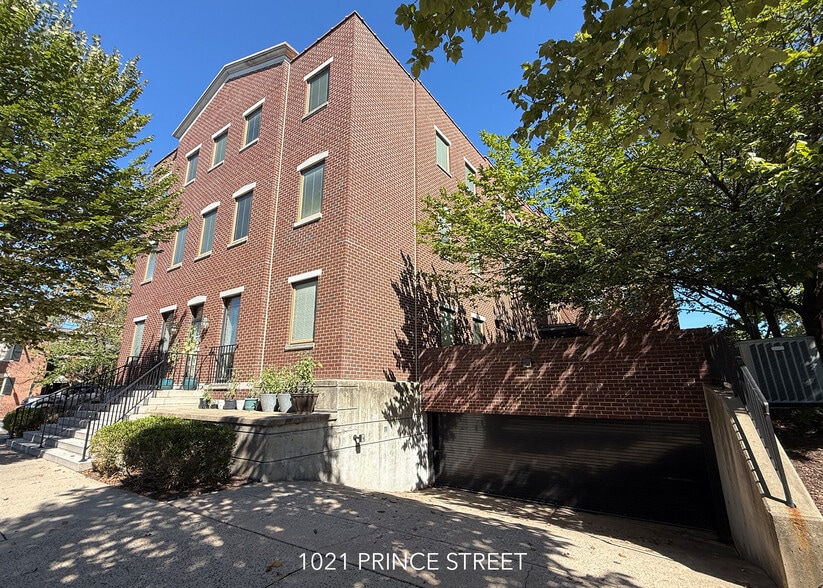 More Photos Of 1021 Prince St, Alexandria Office For Sale