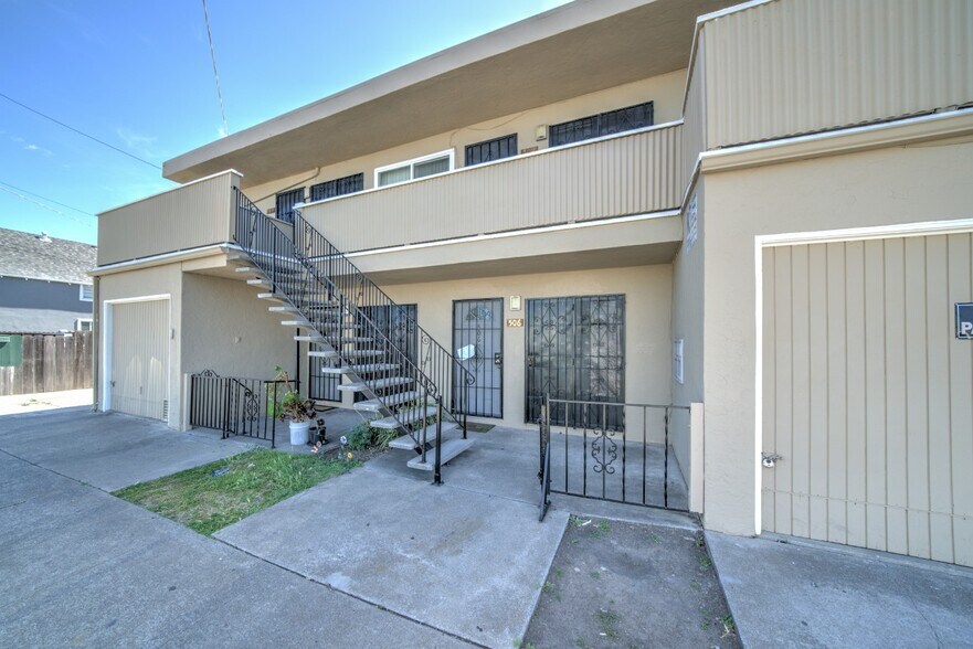 More Photos Of 500 22nd St, Richmond Apartments For Sale