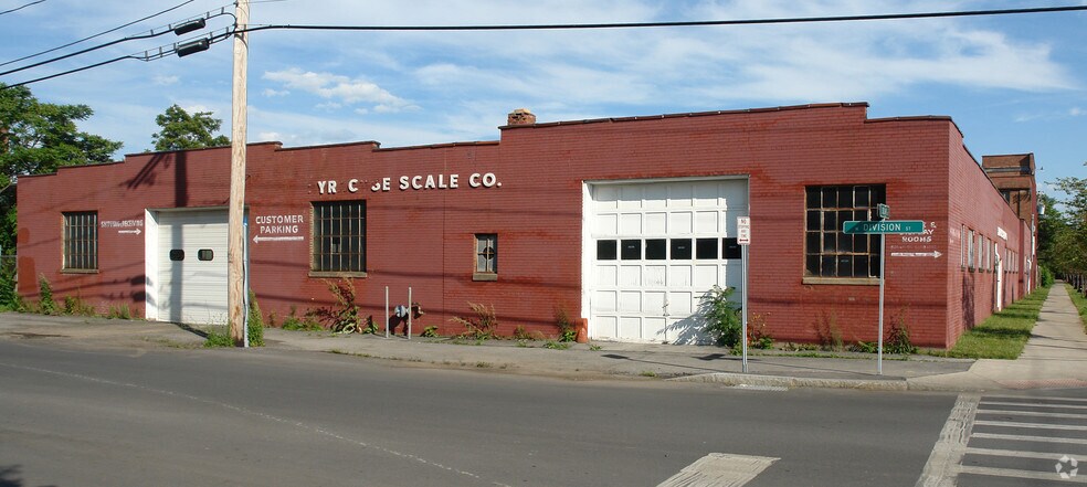 More Photos Of 156 Solar St, Syracuse Manufacturing For Sale