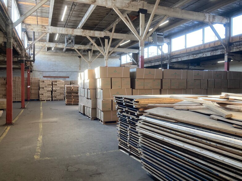 More Photos Of 970 New Brunswick Ave, Rahway Warehouse For Lease