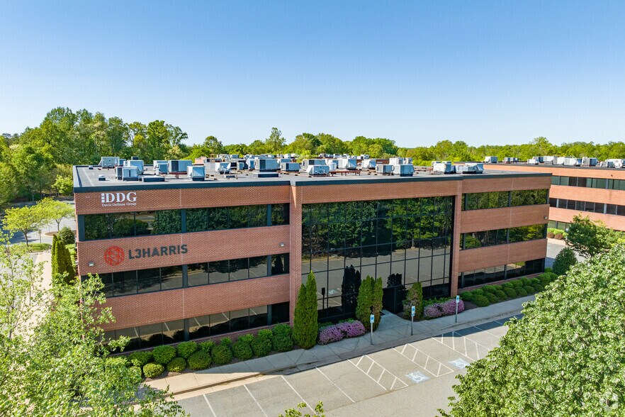More Photos Of 65 Barrett Heights Rd, Stafford Office For Lease