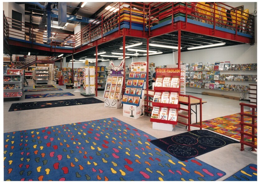 More Photos Of 3017 Edenborn Ave, Metairie Freestanding For Sale