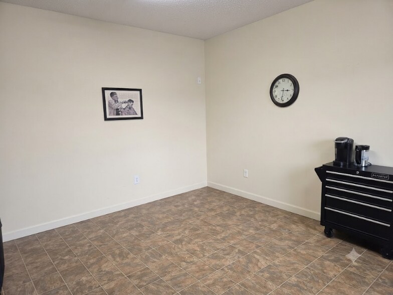 More Photos Of 407 Lake Howell Rd, Maitland Medical For Sale