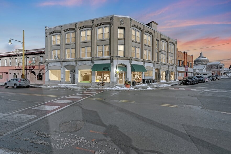 More Photos Of 310-312E Lackawanna Ave, Olyphant Apartments For Sale