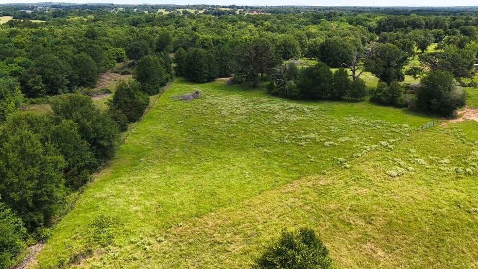 More Photos Of 632 County Road 340A, Milano Land For Sale