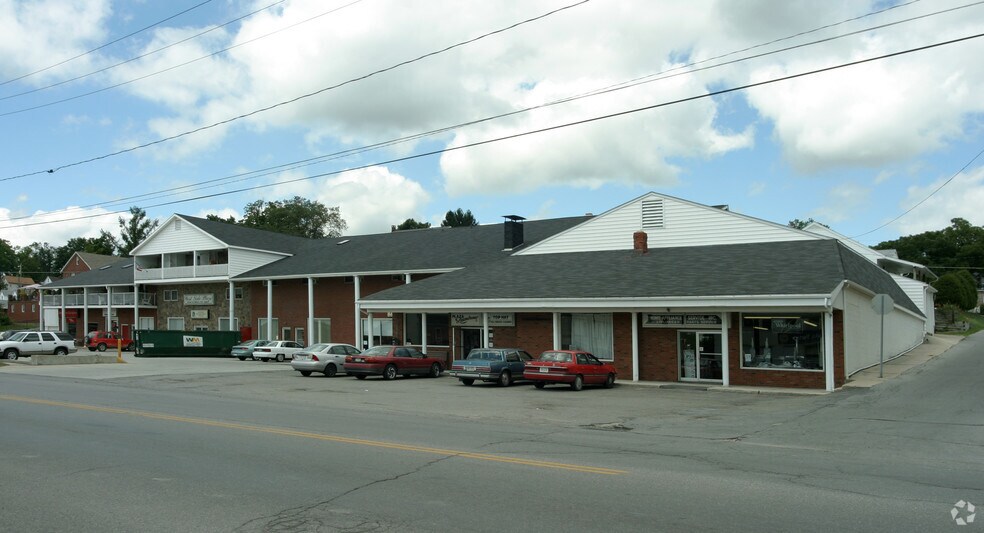 Primary Photo Of 601-625 W High St, Ebensburg Unknown For Lease