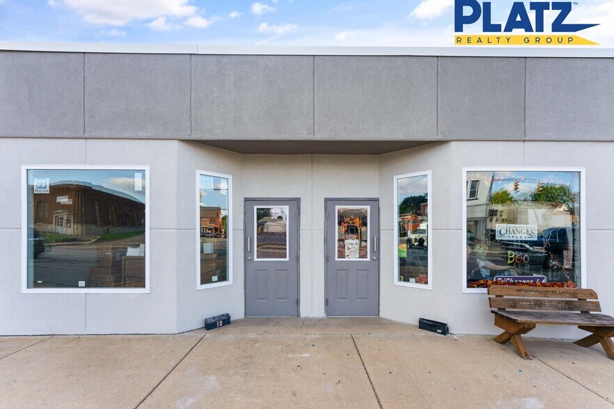 More Photos Of 2 S State St, Girard General Retail For Sale