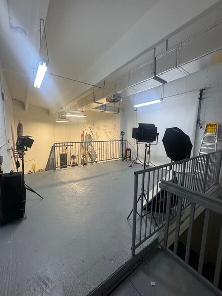 More Photos Of 10181 NW 58th St, Miami Warehouse For Lease